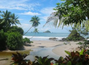 spiaggia-nel-costarica
